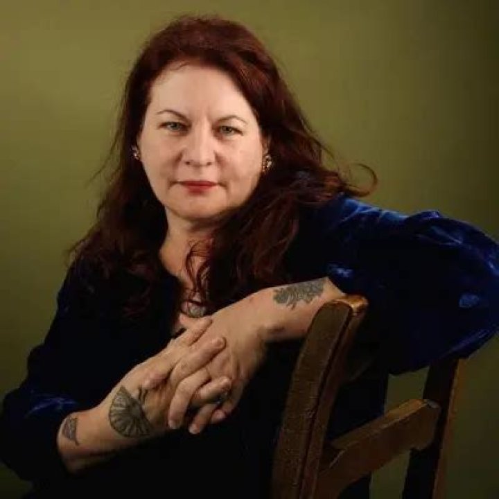 Allison Anders Net Worth | Celebrity Net Worth