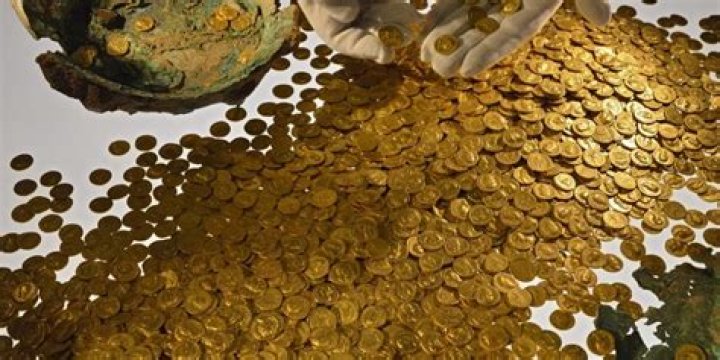Amateur Treasure Hunters Are Reportedly On The Brink Of Discovering The 'World's Largest" Treasure Hoard