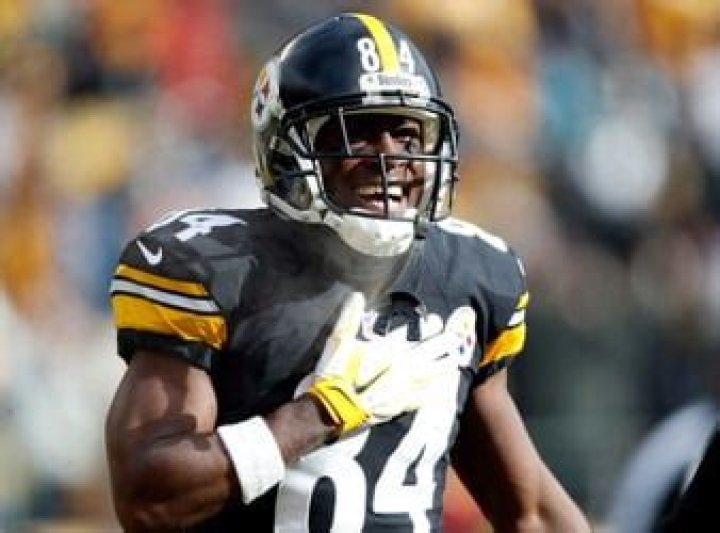 Antonio Brown Arrives At Steelers Training Camp In Half Million Dollar Rolls-Royce