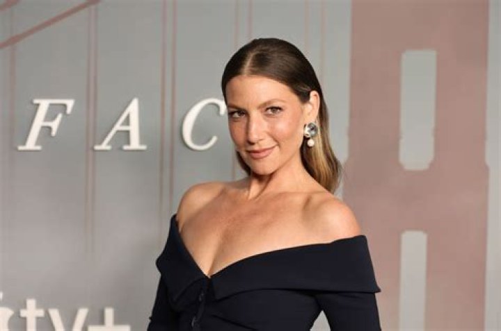 Ari Graynor Net Worth | Celebrity Net Worth