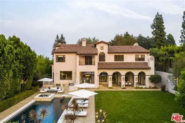 Big Sean Sells Big House For A Big Number In Beverly Hills Gated Community