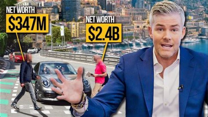 Bill Gate's Is So Rich, His Net Worth Is Breaking Records