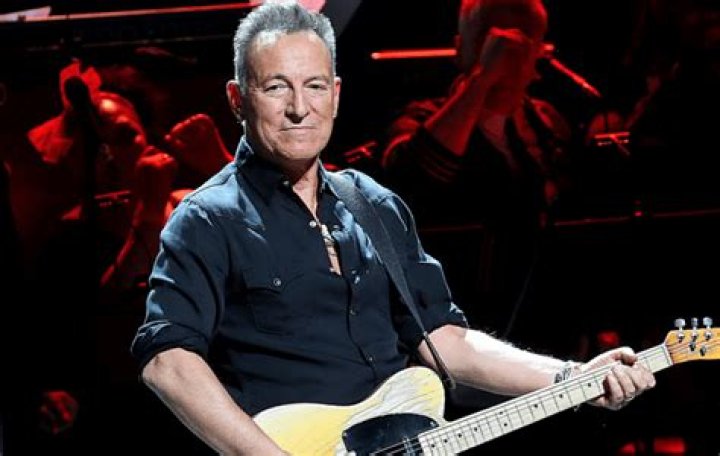 Bruce Springsteen Reportedly Wants To Sell The Rights To His Catalog, Which Could Be Worth More Than $400 Million