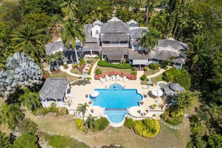 Celine Dion Finally Sells Jupiter Island Mansion For $38.5 Million (It Was Originally Listed For $72 Million)