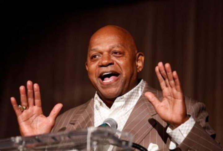 Charles S. Dutton Net Worth