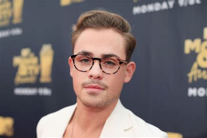 Dacre Montgomery Net Worth | Celebrity Net Worth
