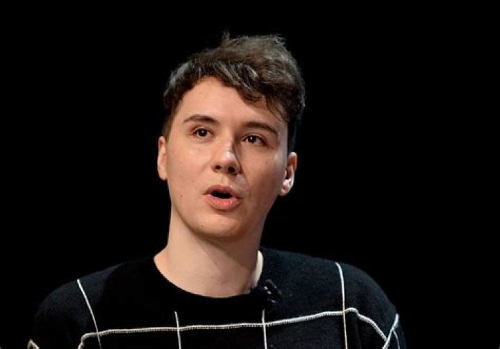 Dan Howell Net Worth | Celebrity Net Worth