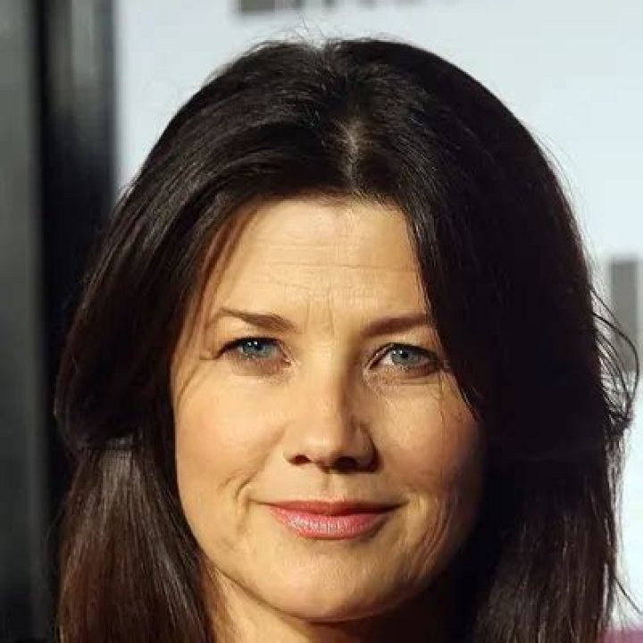 Daphne Zuniga Net Worth | Celebrity Net Worth
