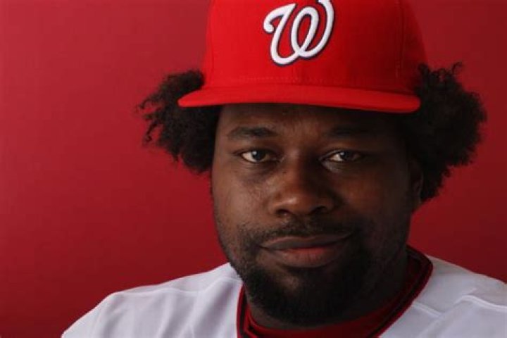 Dmitri Young Net Worth | Celebrity Net Worth
