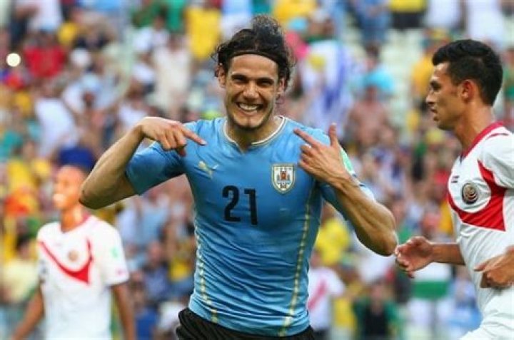 Edinson Cavani Net Worth | Celebrity Net Worth