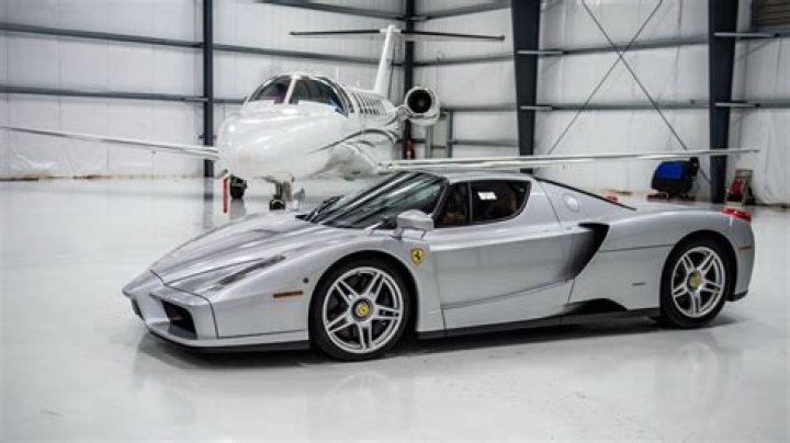 Floyd Mayweather Made $100,000 A Month By Simply Parking His Ferrari Enzo In A Garage