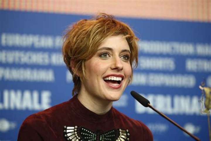 Greta Gerwig Net Worth | Celebrity Net Worth
