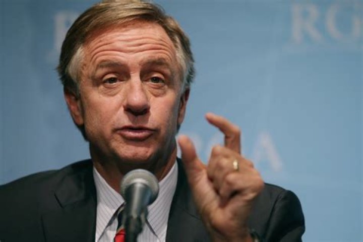 How Billionaire Tennessee Governor Bill Haslam Became The Richest Politician In America