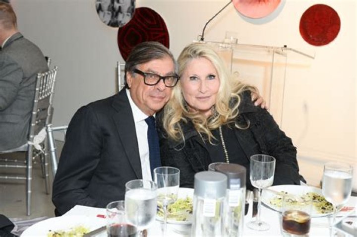 Jane Holzer Net Worth | Celebrity Net Worth