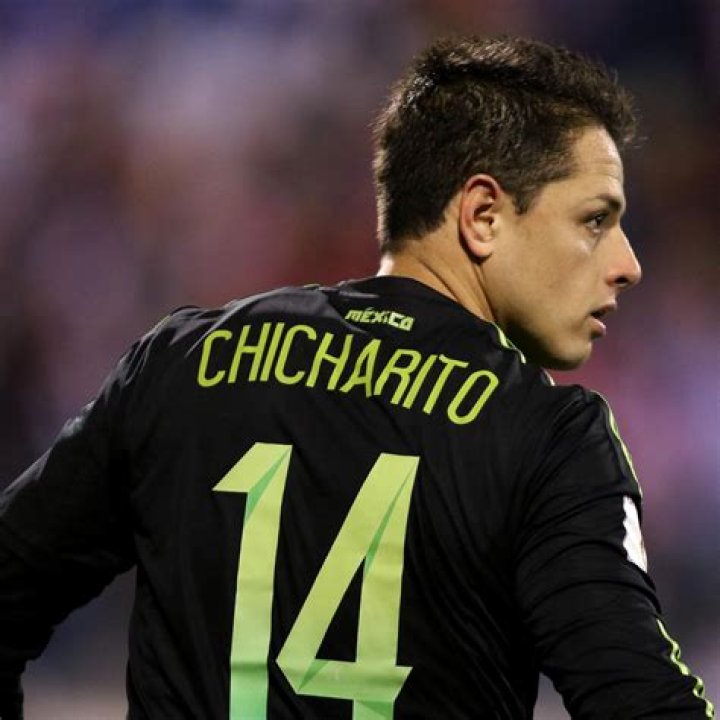 Javier Hernandez Net Worth | Celebrity Net Worth