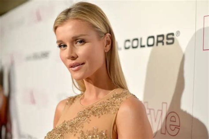 Joanna Krupa Net Worth | Celebrity Net Worth