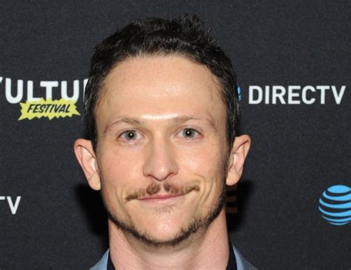 Jonathan Tucker Net Worth | Celebrity Net Worth