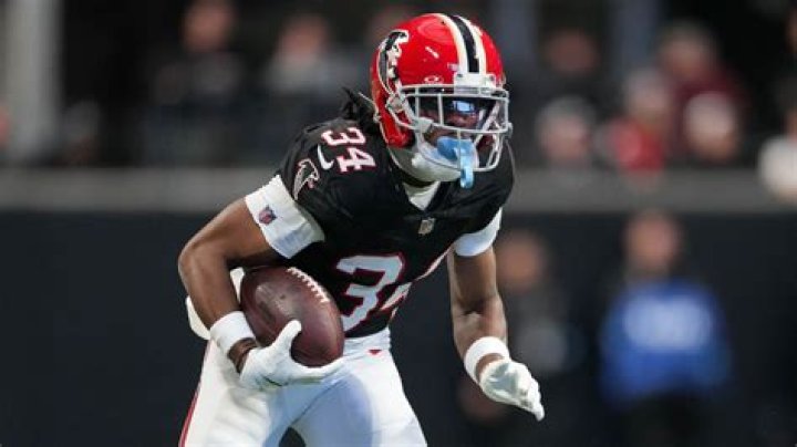 Julio Jones And The Atlanta Falcons Agree To A Record-Setting Deal – Here's How Much He'll Make