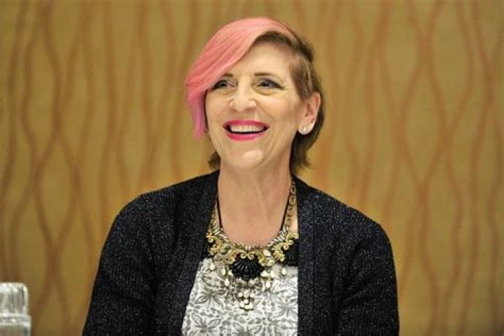 Lisa Lampanelli Net Worth | Celebrity Net Worth
