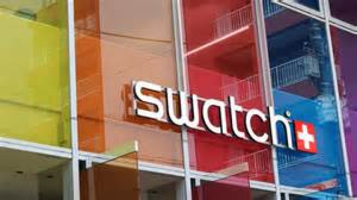 Malaysian Authorities Seize $225M Worth Of Goods From Former Prime Minister's Residences