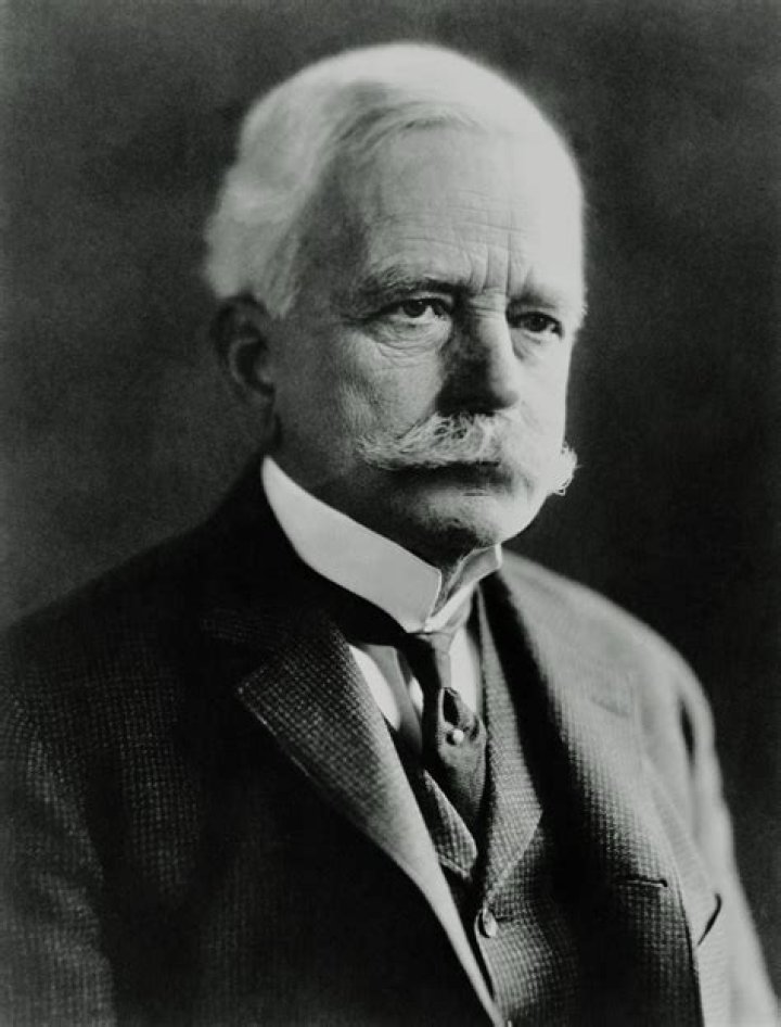 Marshall Field Net Worth | Celebrity Net Worth