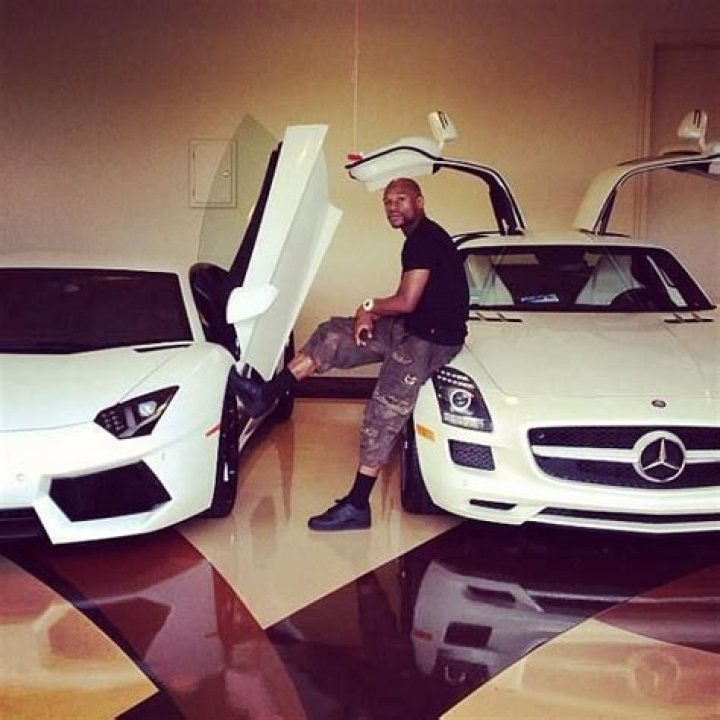 Meet The Man Who Went From Nigerian Refugee To Floyd Mayweather's Personal Car Dealer...