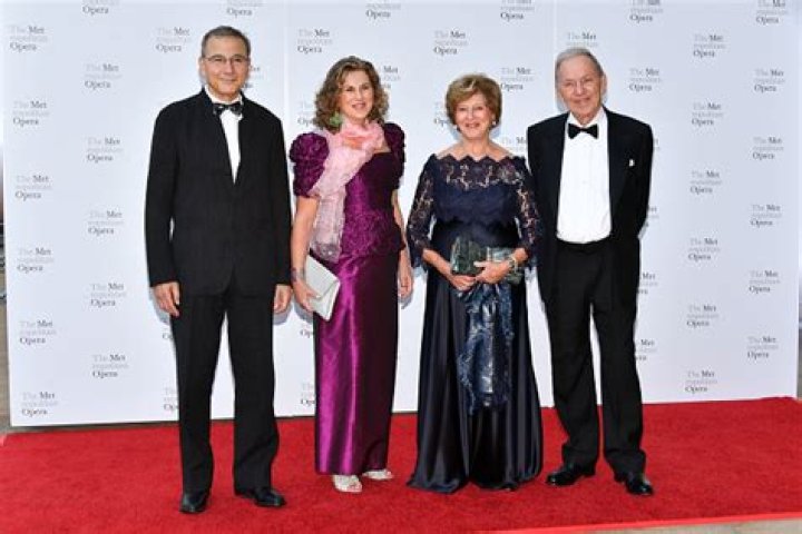 Nathan Kirsh Net Worth | Celebrity Net Worth