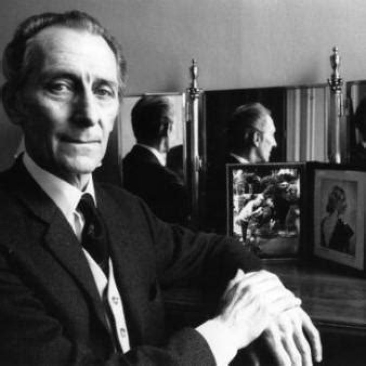 Peter Cushing Net Worth | Celebrity Net Worth