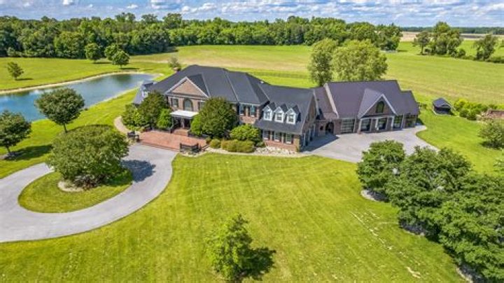 Reclusive French Entertainer Claudine Longet Seeks $60 Million For Aspen Estate (That's Actually A $20 Million Discount)