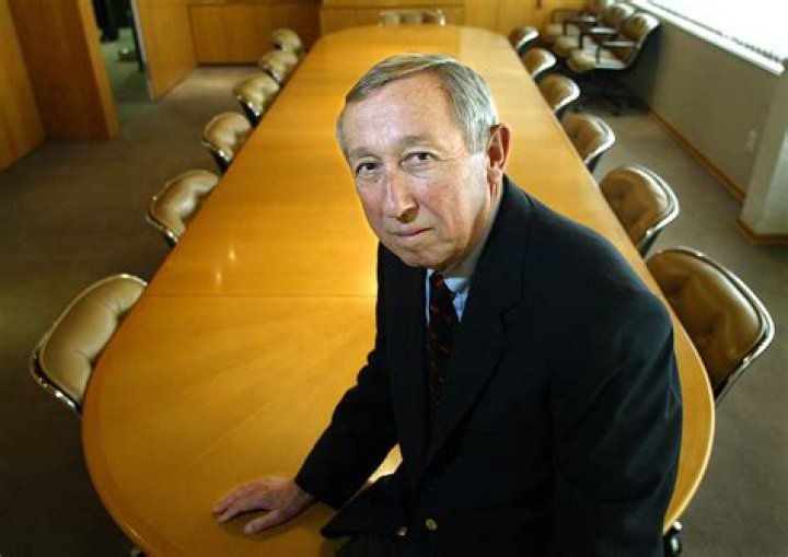 Roy Disney Net Worth | Celebrity Net Worth