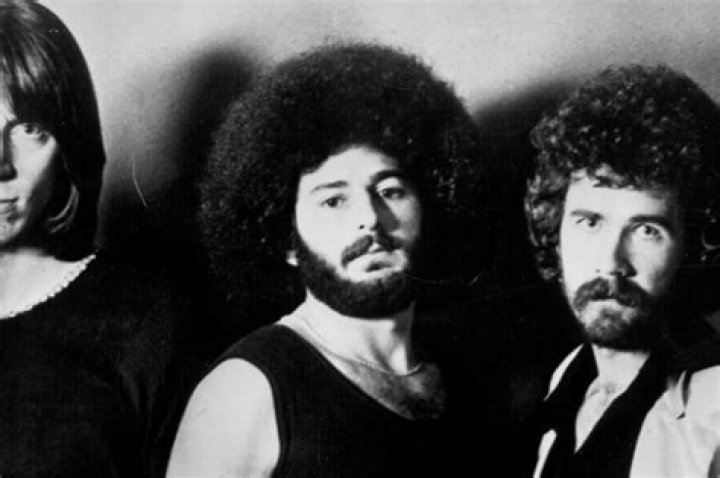 Sib Hashian Net Worth | Celebrity Net Worth