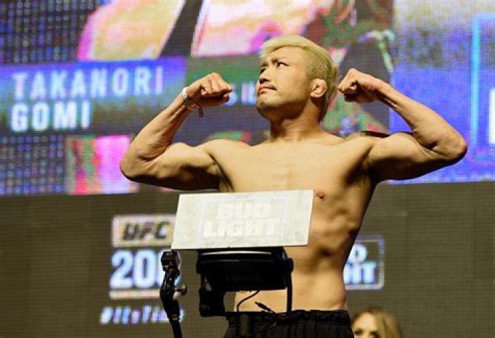 Takanori Gomi Net Worth | Celebrity Net Worth