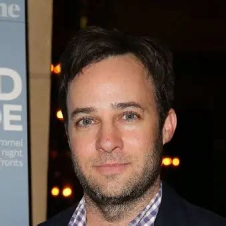 Thomas Jane Net Worth | Celebrity Net Worth