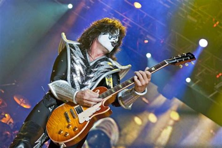 Tommy Thayer Net Worth | Celebrity Net Worth