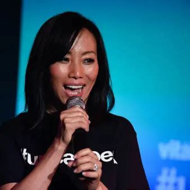 Vic Flick Net Worth | Celebrity Net Worth