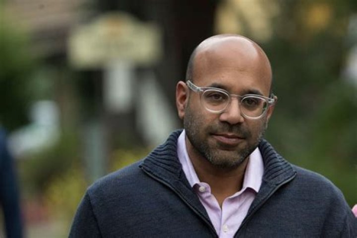 Wayfair Founders Are Now Officially Billionaires