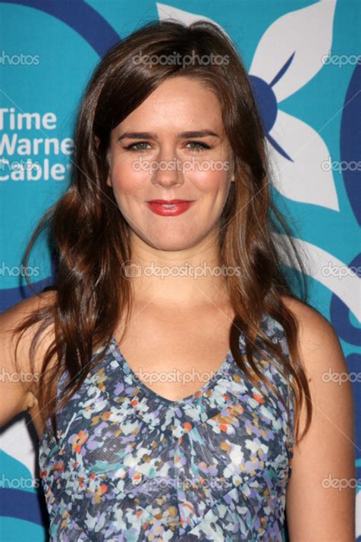 Zoe Jarman Net Worth | Celebrity Net Worth